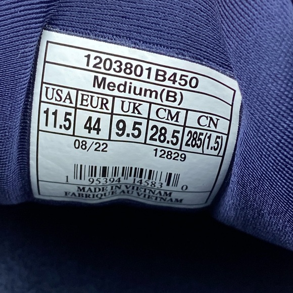 Brooks Ghost 15 Peacoat Pearl Salt Air Running Shoes 1203801B450 Women Size 11.5 - Picture 12 of 12